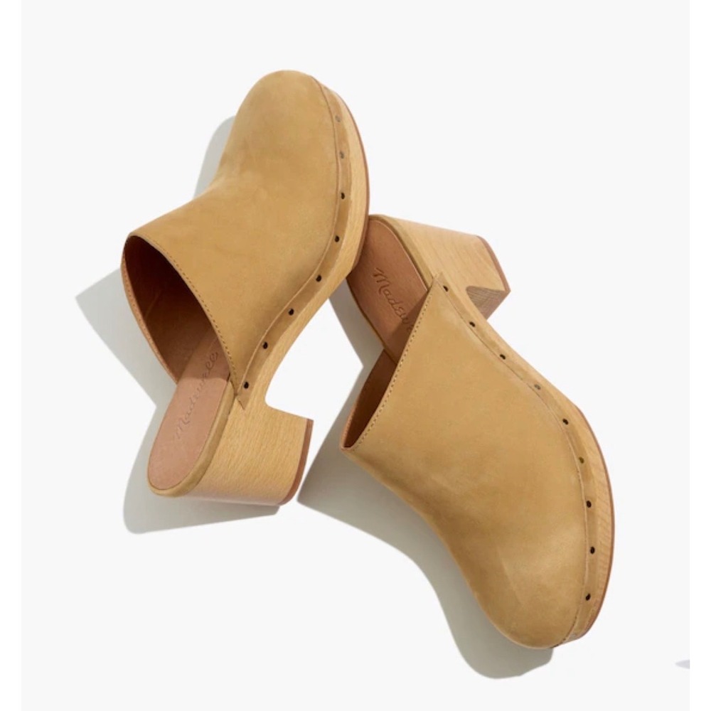 Madewell Ayanna Clog Tan Suede Wood Block Heel Studded Mules  
Size 8.5 Festival